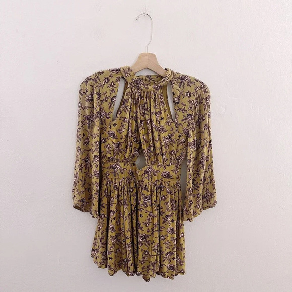 RAGA Floral Sofia Cutout Short Dress Romper Mini Criss Cross - Picture 2 of 8